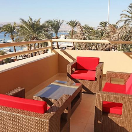 La Riva Hotel Акаба Экстерьер фото
