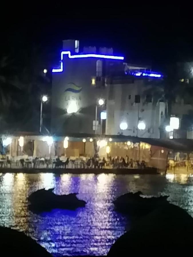 La Riva Hotel Акаба Экстерьер фото