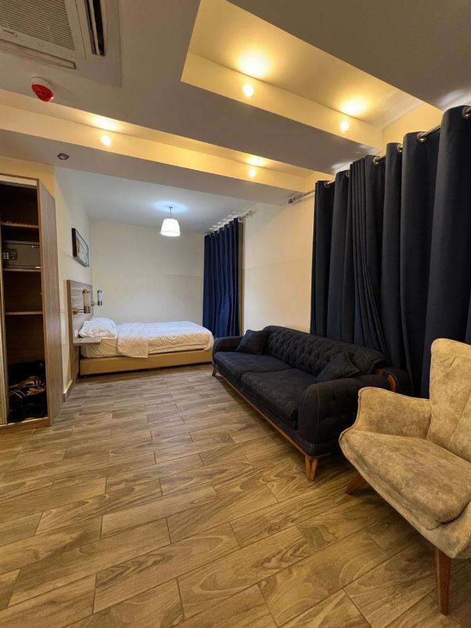 La Riva Hotel Акаба Экстерьер фото